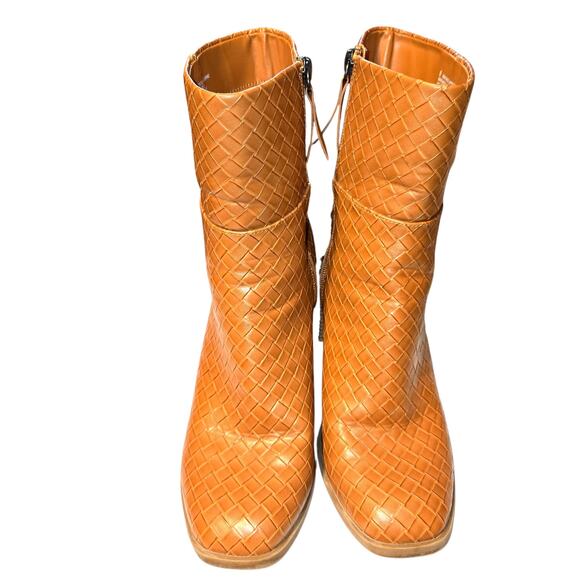 Universal Thread 8 Brown Women's Chelsea Ankle Boots 2 Inch High Heel Shoe - Picture 3 of 9